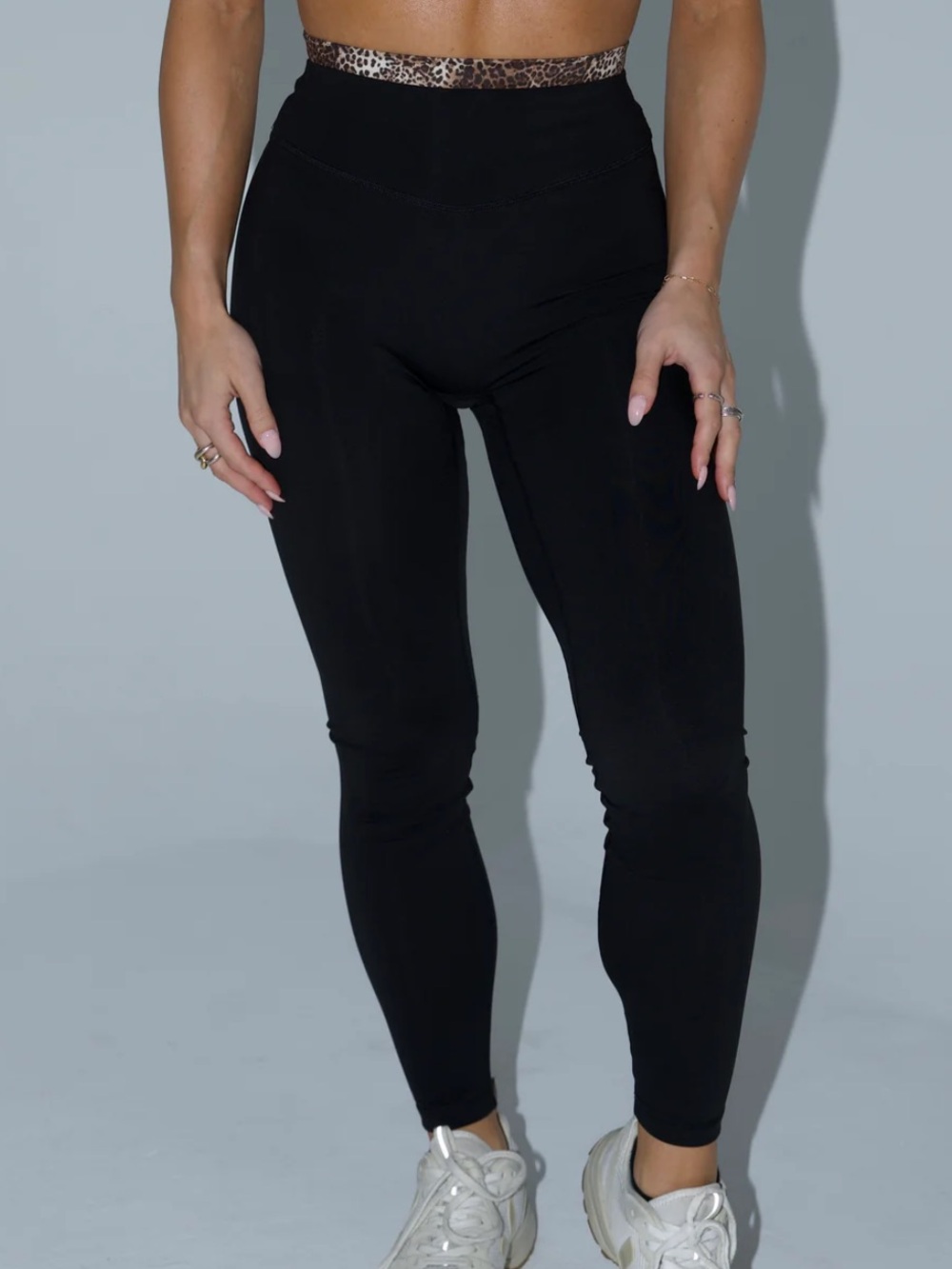 Liaison Layered Sculpt Pant